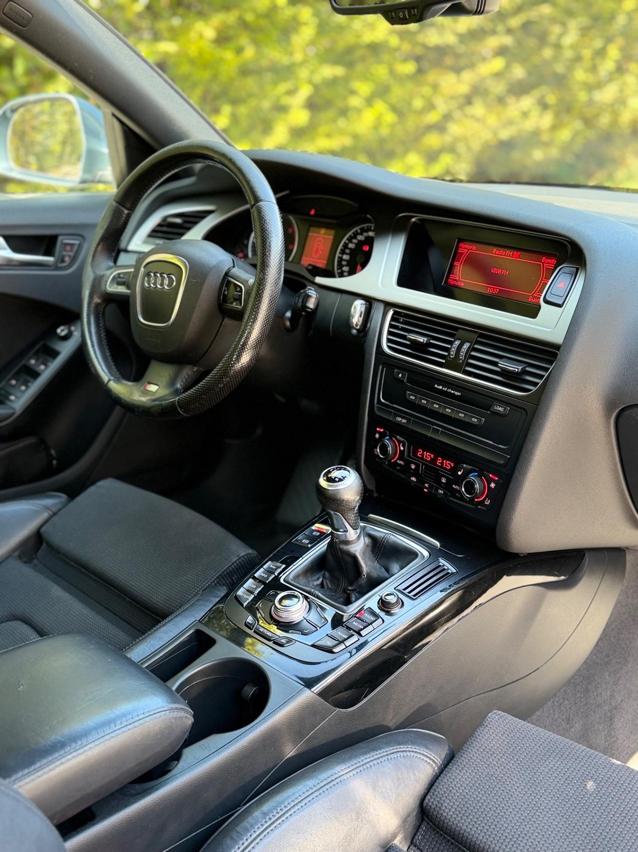 Audi A4 s-Line 2.0 TDI 143CV EURO 5 ok neopatentati