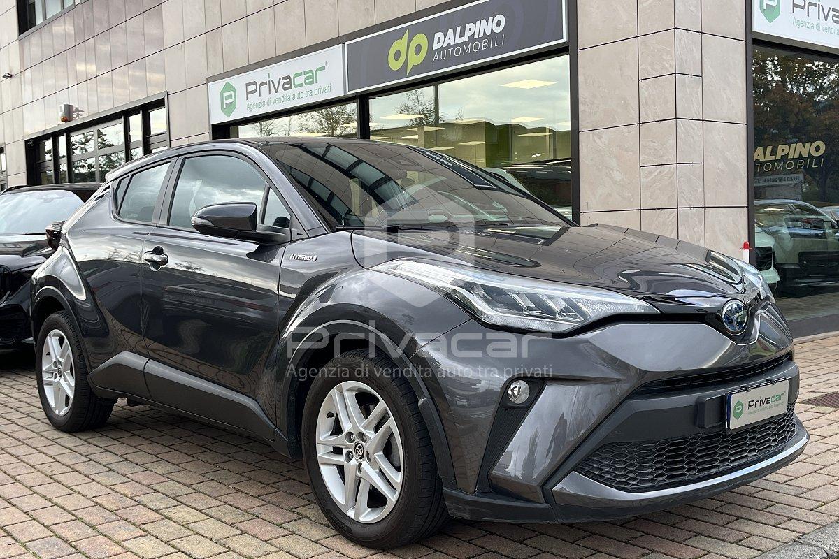 TOYOTA C-HR 1.8 Hybrid E-CVT Business