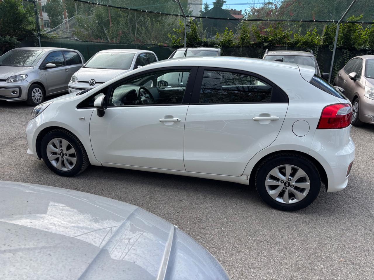 Kia Rio 1.1 CRDi 5p. Cool OK NEOPATENTATI