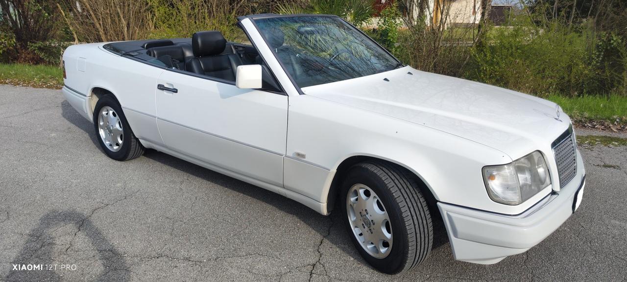 Mercedes-benz E 200 CABRIO (Mosca bianca)