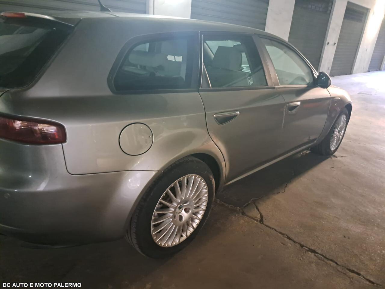 Alfa Romeo 159 1.9 JTDm Sportwagon.150CV..2006