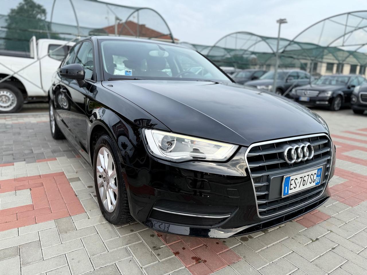 Audi A3 1.6 TDI 5PORTE .UNICO PROPRIETARIO