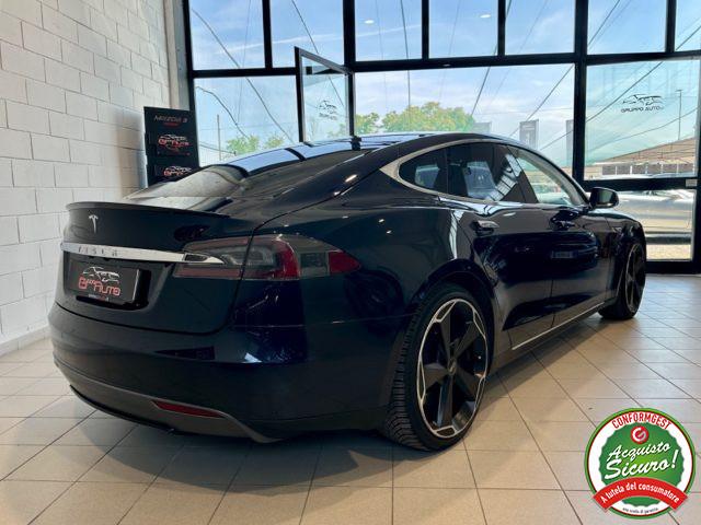 TESLA Model S 85KWh