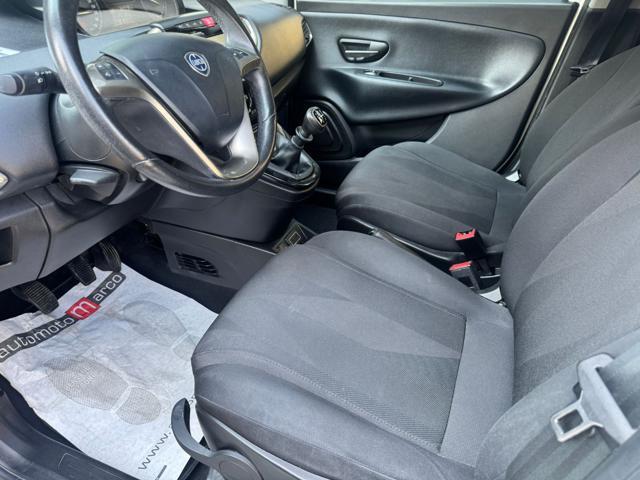 LANCIA Ypsilon 1.2 69 CV 5 porte GPL Ecochic Gold