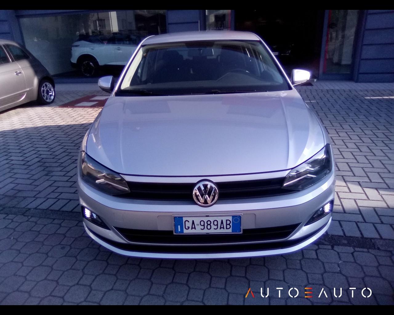 VOLKSWAGEN Polo VI 2017 - Polo 5p 1.0 tgi Trendline 90cv my19