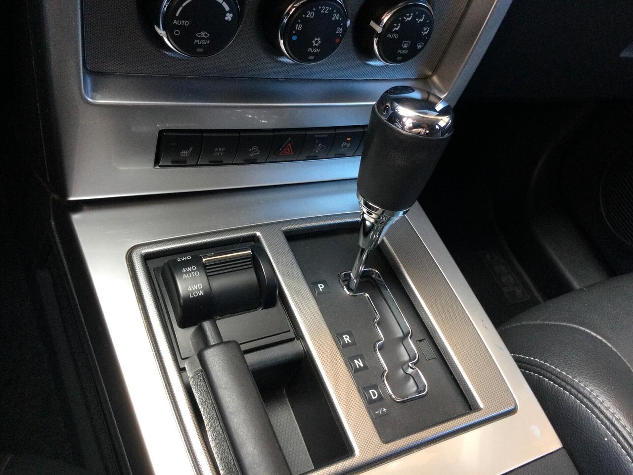 Jeep Cherokee 2.8 CRD DPF Limited Auto