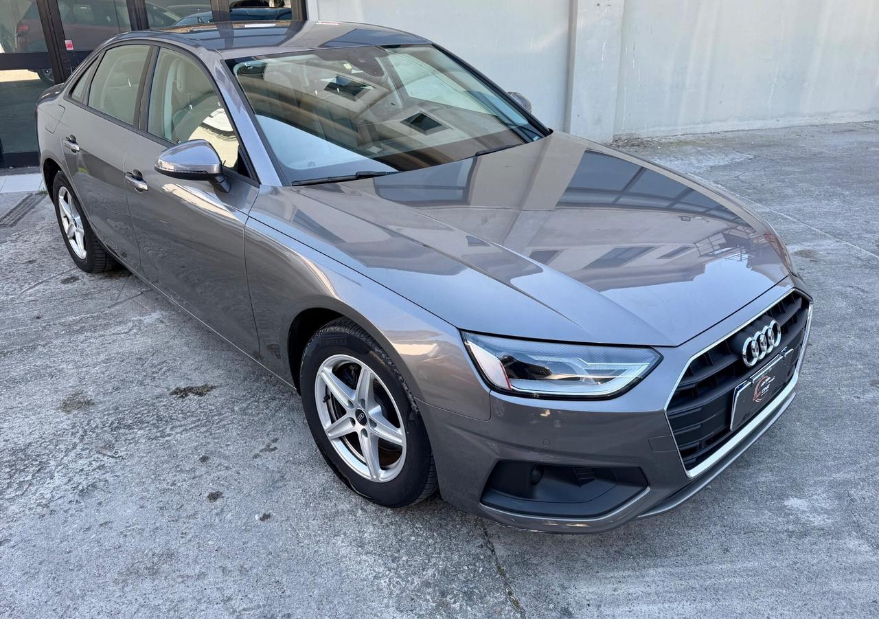 Audi A4 35 TDI/163 CV S tronic S line Edition