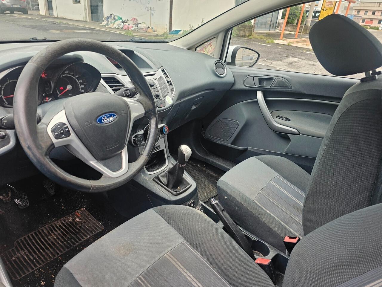 Ford Fiesta 1.2 GUIDABILE DA NEOPATENTATI