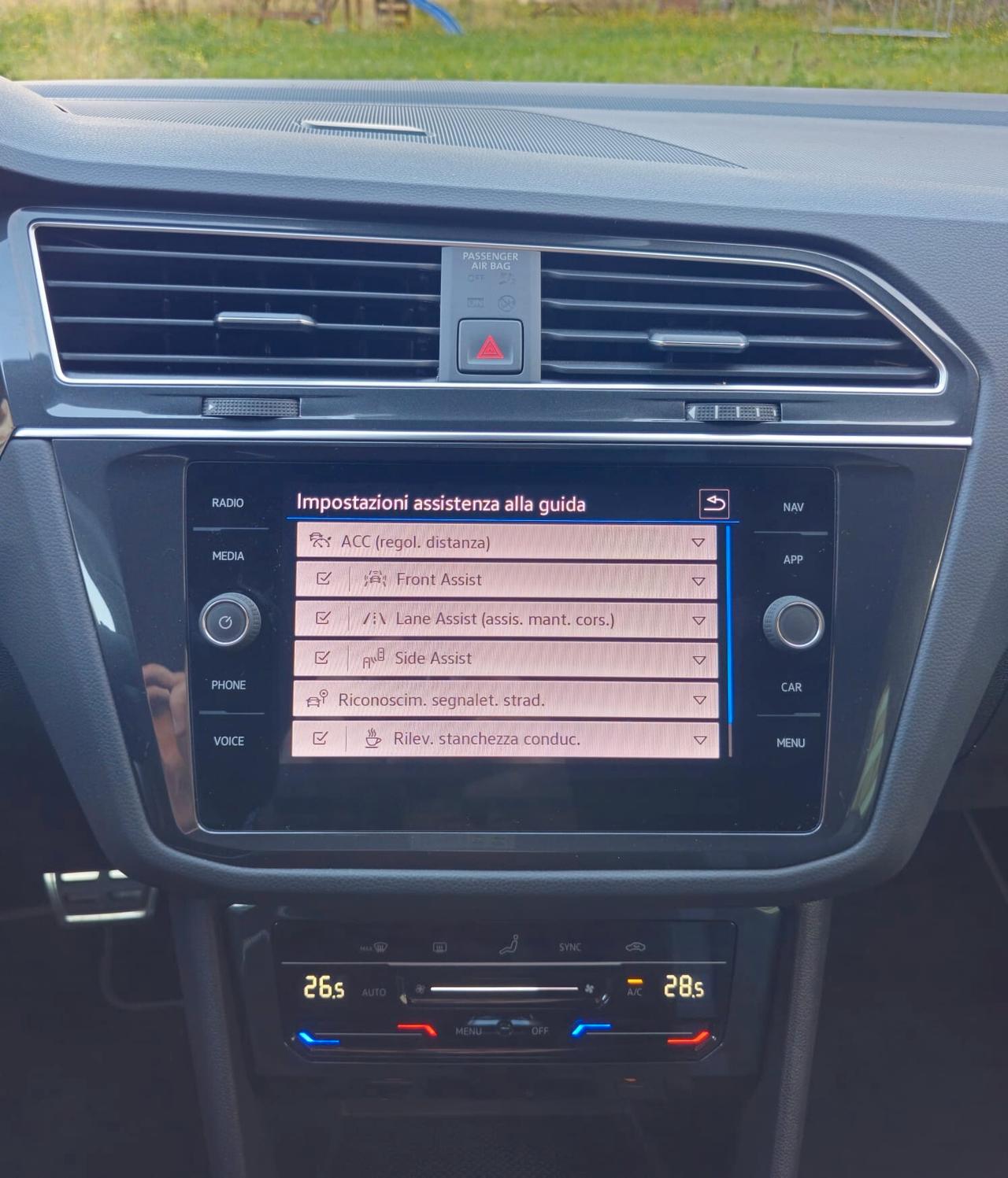 Volkswagen Tiguan 2.0 TDI 150 CV SCR DSG R-Line