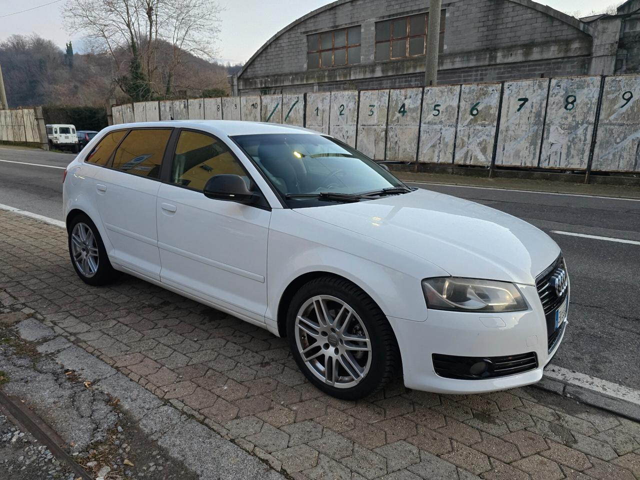 Audi A3 2.0 TDI 140CV GANCIO TRAINO EURO5