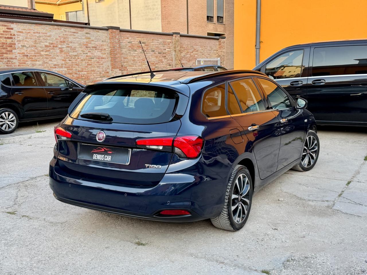 Fiat Tipo 1.6 Mjt S&S SW Lounge