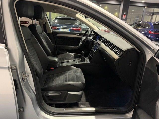 VOLKSWAGEN Passat 2.0 TDI 150CV HIGHLINE BERLINA