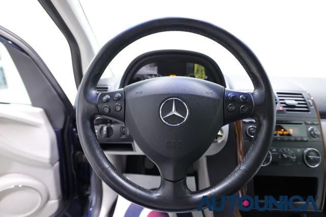 MERCEDES-BENZ A 170 ELEGANCE