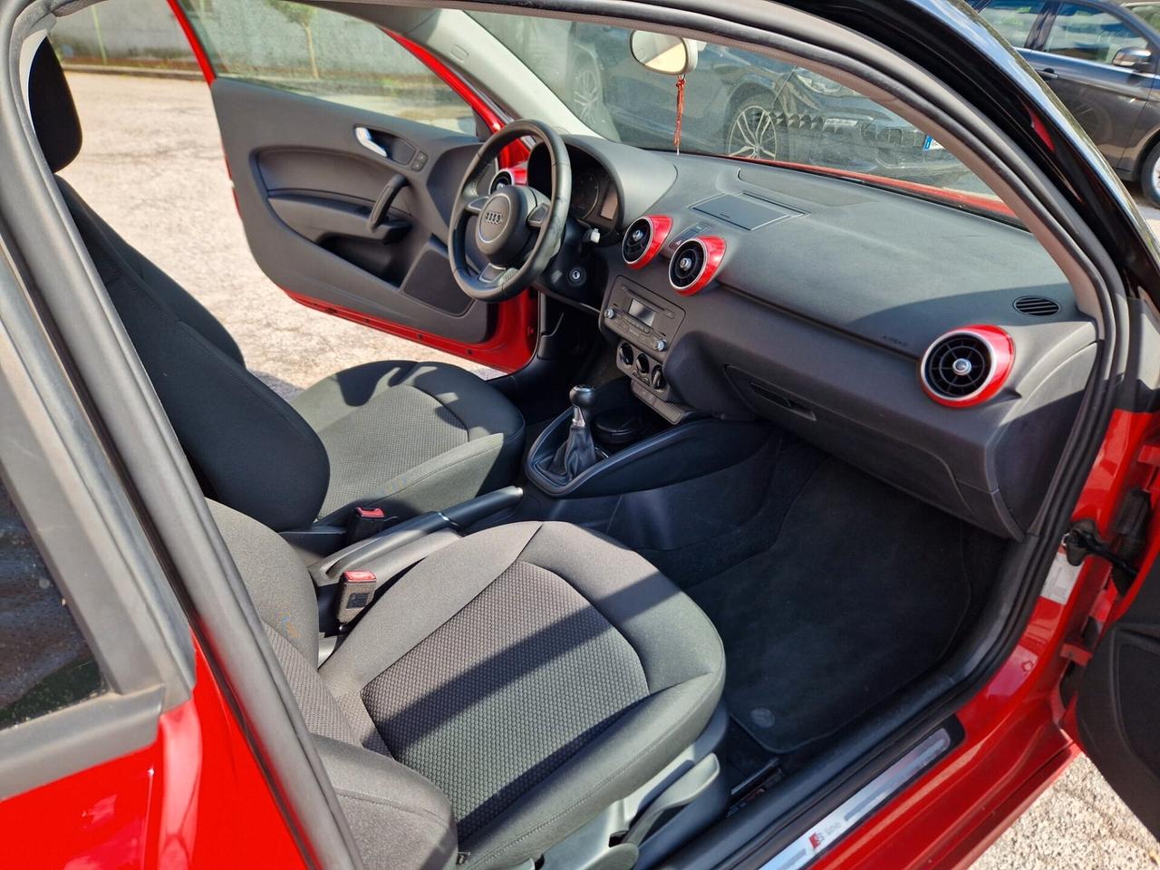 Audi A1 1.6 TDI Ambition S-LINE OK NEO PATENTATI