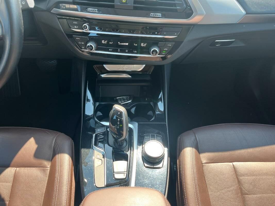 BMW X3 Xdrive20d mhev 48V xLine auto