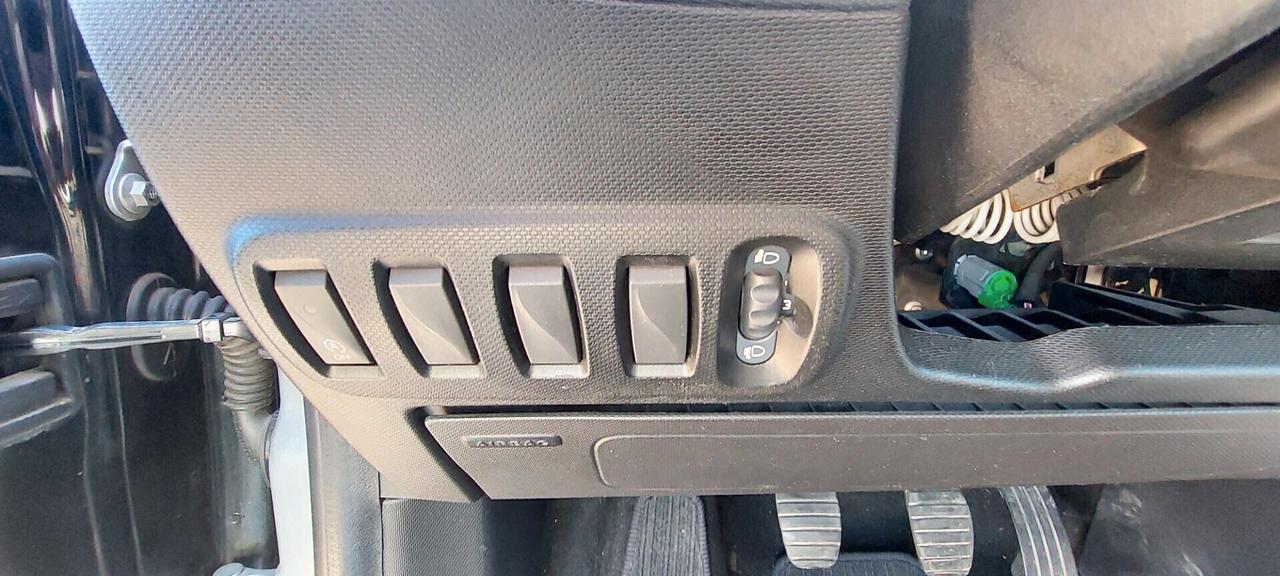 SMART FORFOUR 1,0 BENZINA 70 CV X NEOPATENTATI DOPPIO TETTO IMPECCABILE GOMME NUOVE