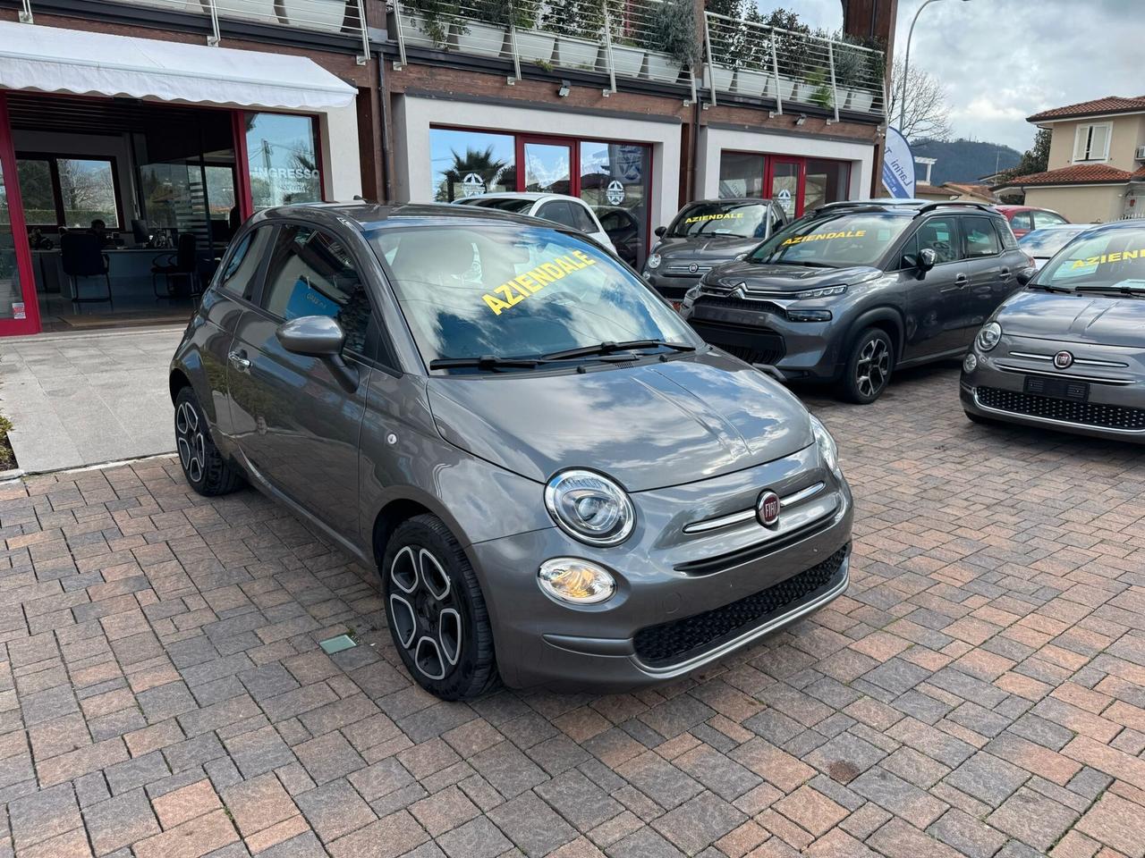Fiat 500 1.0 Hybrid CLUB PREZZO PROMO: € 13.990,00 TUA A € 225,00 X 84 MESI 0 ANTICIPO 0 MAXI RATA