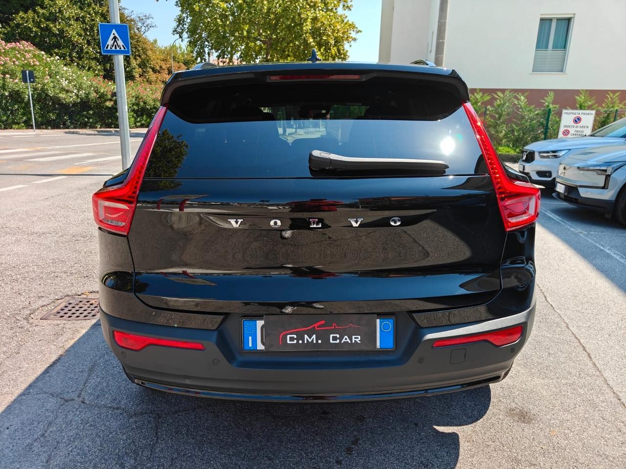Volvo XC40 T4 Recharge Plug-in Hybrid automatico Plus Dark