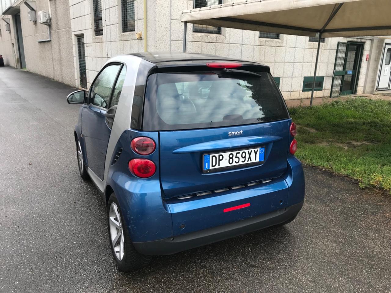 Smart ForTwo 1000 52 kW coupé limited two