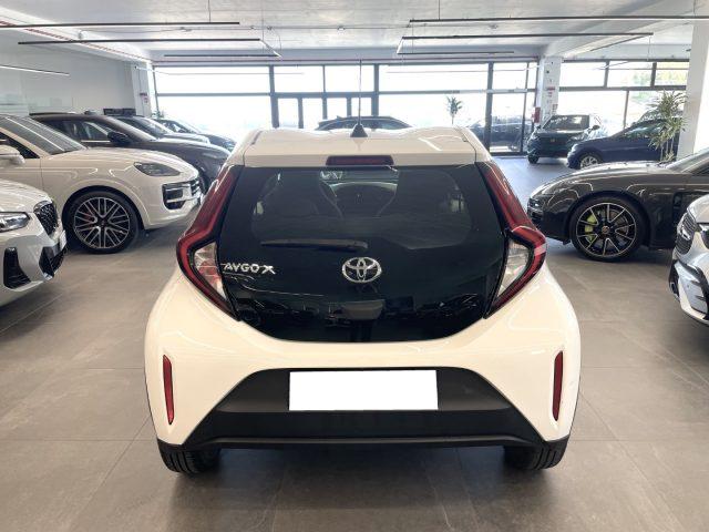 TOYOTA Aygo X 1.0 VVT-i 72 CV Active