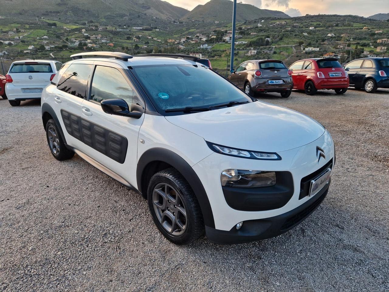 Citroen C4 Cactus PureTech 82 S&S ETG Shine Edition