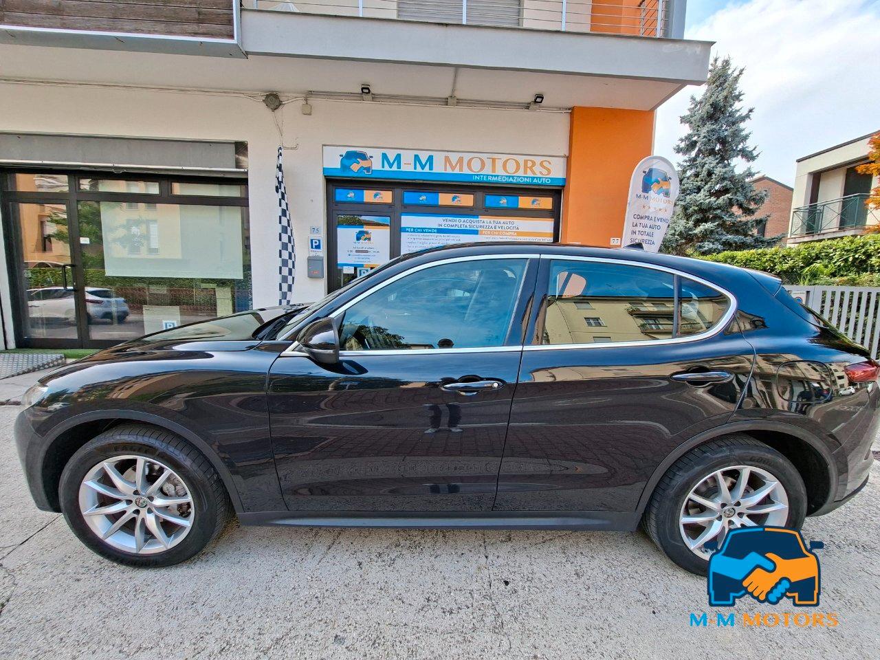 Alfa Romeo Stelvio 2.2 t Super Q4 190cv cinghia nuova