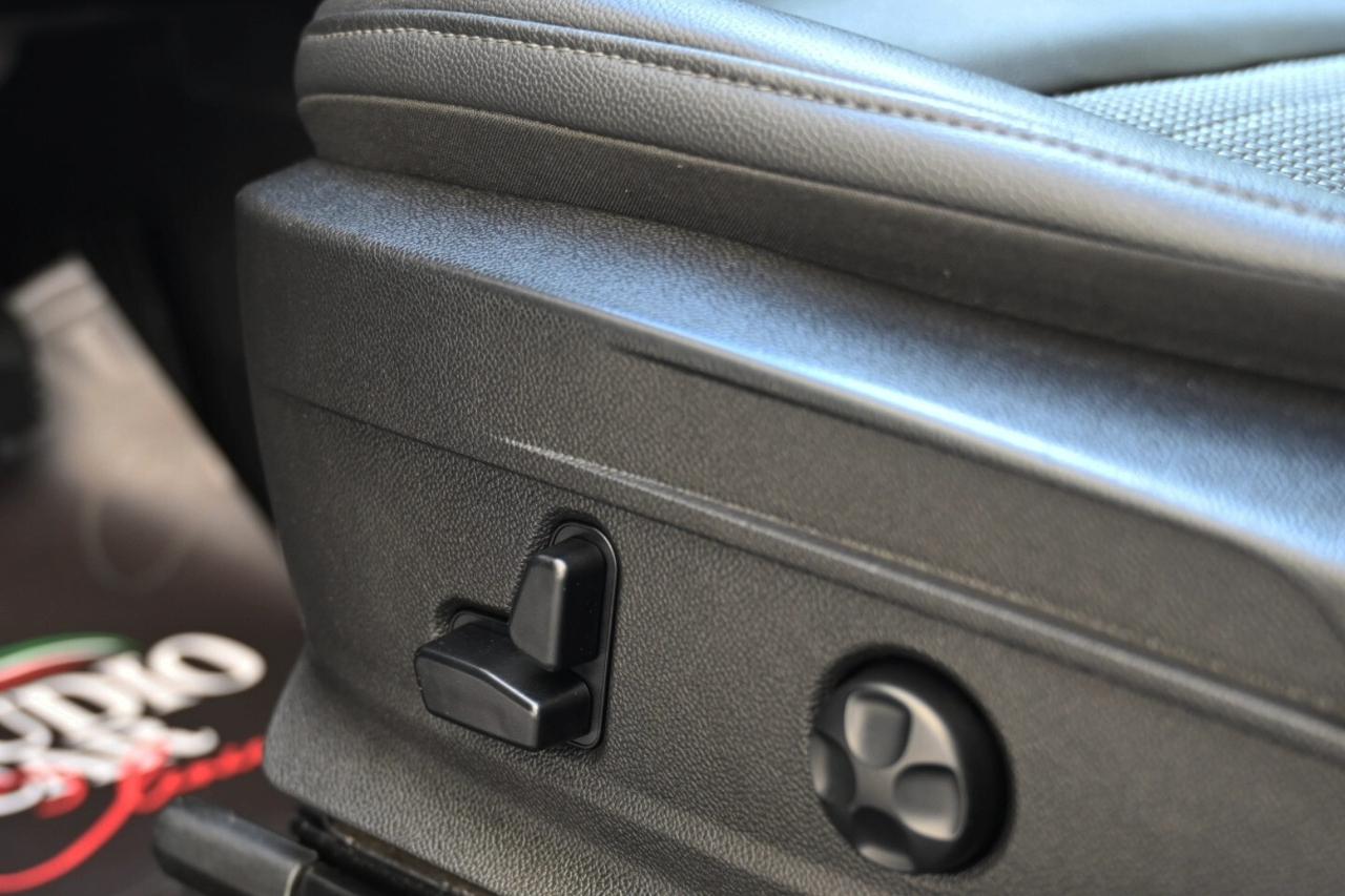 Alfa Romeo Stelvio 2.2 Turbodiesel 210 CV AT8 Q4 Super