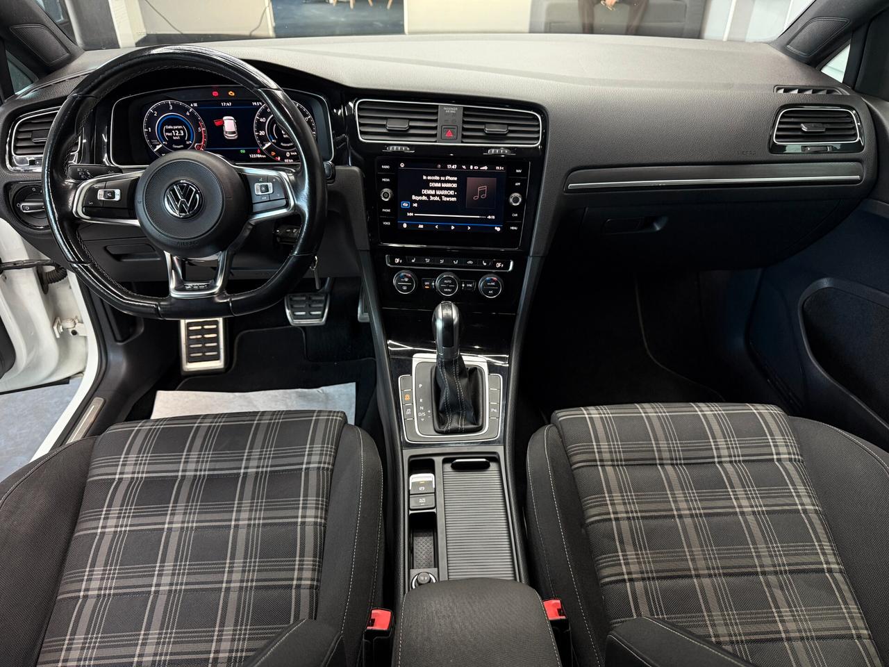 Volkswagen Golf GTD 2.0 TDI DSG 3p.