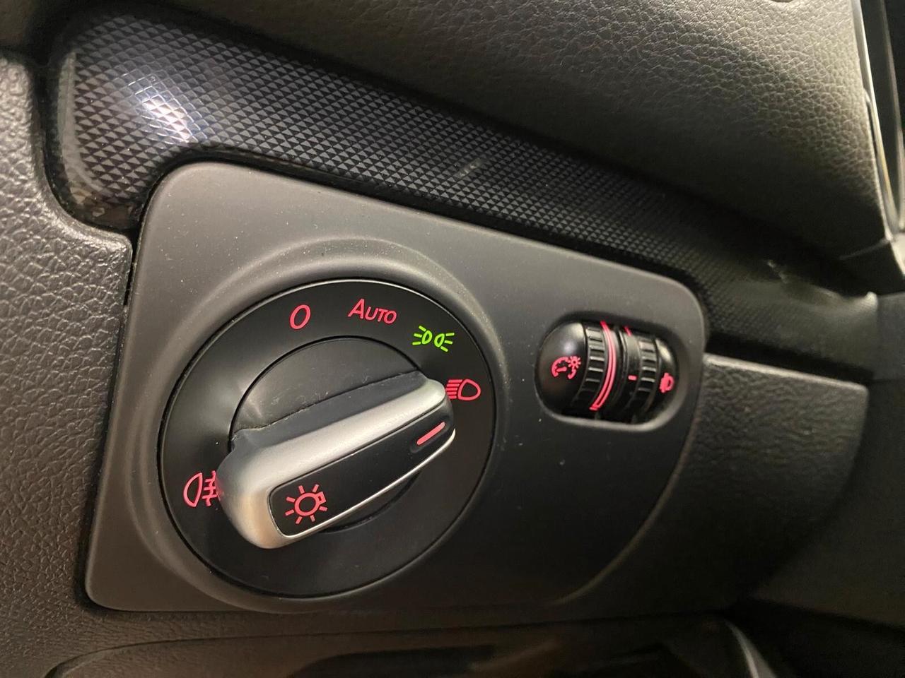 Volkswagen Golf 2.0 TDI 140CV DPF 5p. Highline