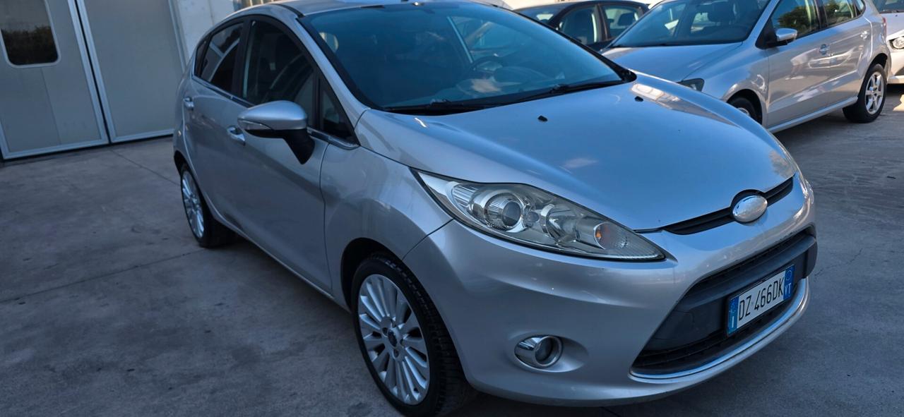 Ford Fiesta 1.4 TDCi 5p. Ghia