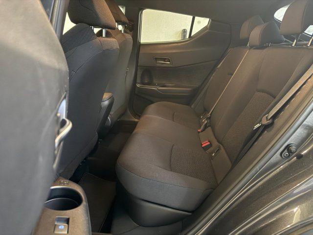 TOYOTA C-HR 1.8 Hybrid E-CVT Lounge