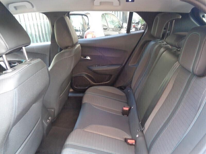 Peugeot 2008 BlueHDi 110 S&S Allure Pack