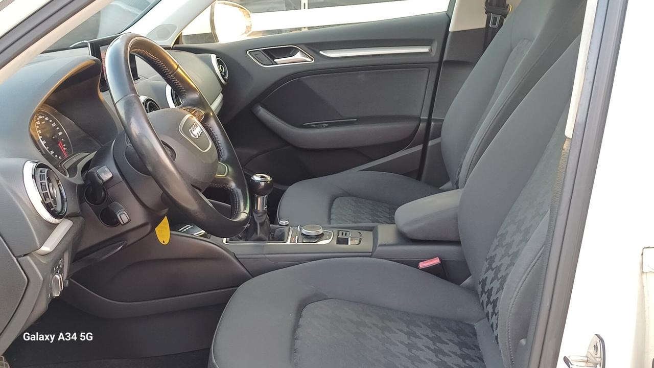 Audi A3 1.6 TDI clean diesel Ambiente