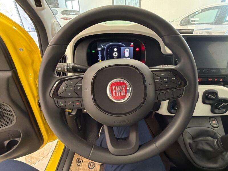 FIAT Pandina 1.0 65cv Hybrid Cross
