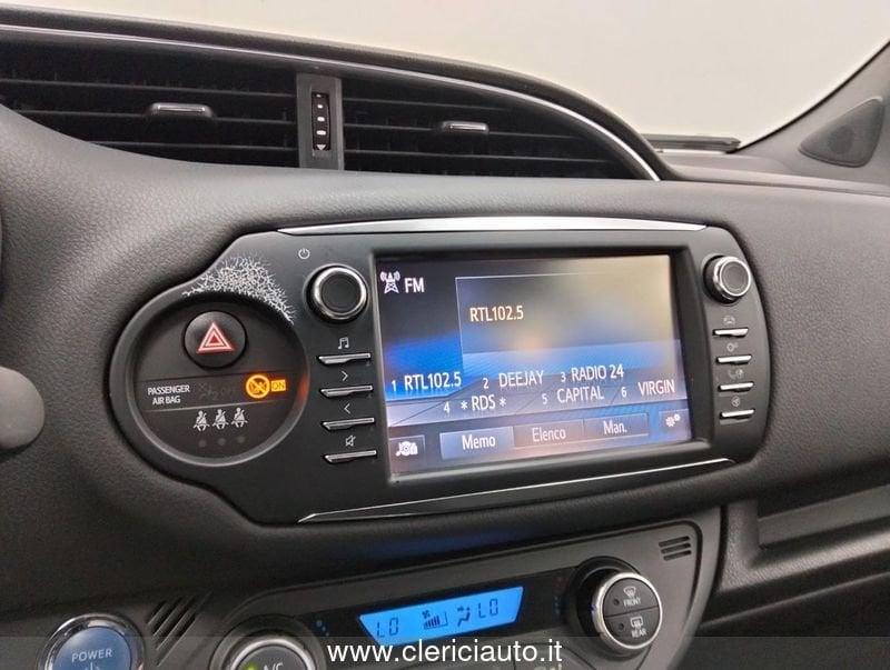 Toyota Yaris 1.5 Hybrid 5 porte Style (TETTO PAN.)