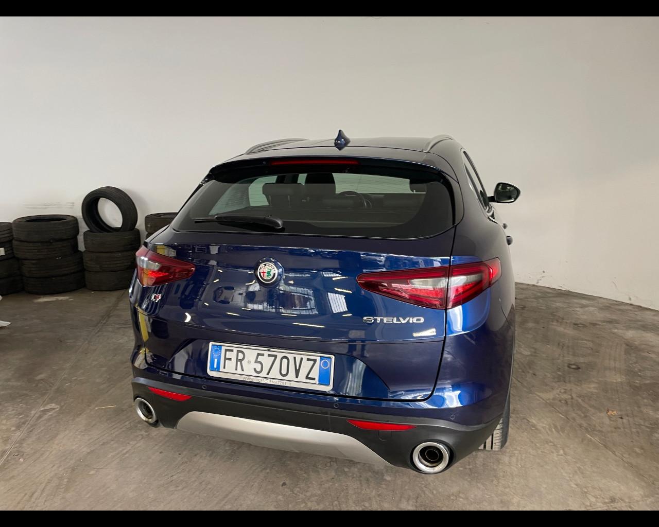 ALFA ROMEO ALFA ROMEO Stelvio - Stelvio 2.2 Turbodiesel 210 CV AT8 Q4 Executive