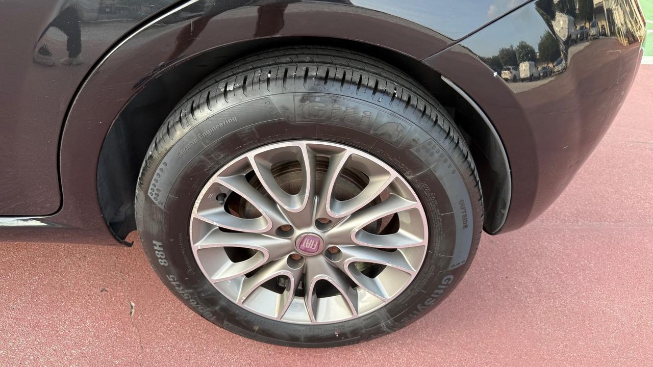 Fiat Punto Evo 1.4 5 porte Emotion GPL