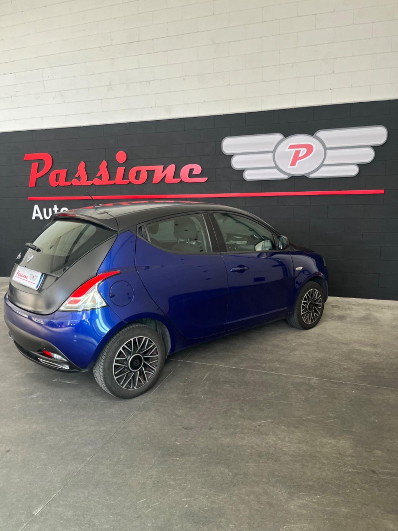 Lancia Ypsilon S Momodesign 1.2 69 CV 5 porte