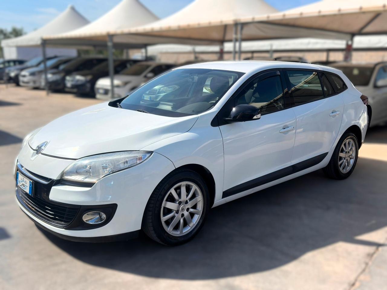 Renault Mégane 1.5 dCi 110CV CAMBIO AUTOMATICO