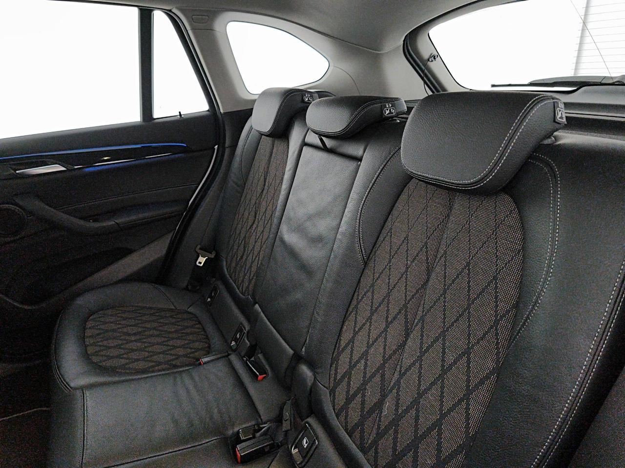 BMW X1 sDrive18d xLine