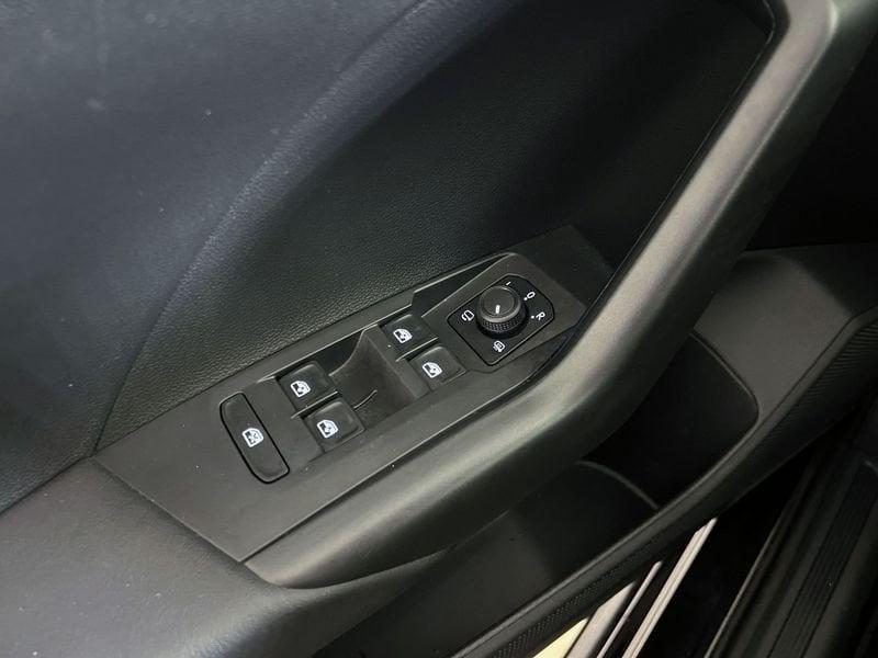 Volkswagen T-Cross T-Cross 1.0 tsi Sport 110cv dsg