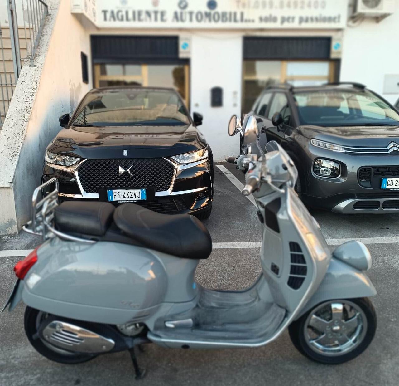 Vespa Gt 60 250 cc. Faro Basso Edizione Limitata