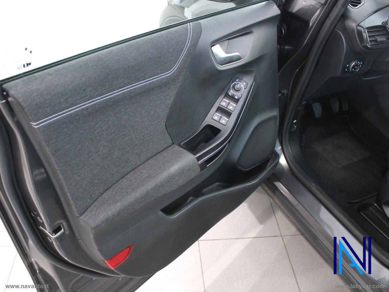 FORD Puma 1.0 EcoBoost Hyb. 125 S&S Tit. Des.