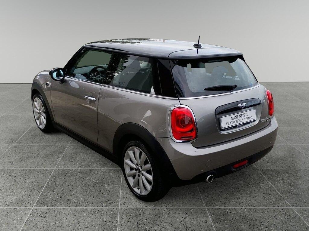 Mini Cooper D 1.5 D Cooper D Business XL DCT