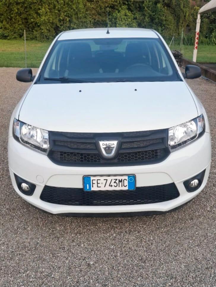 Dacia Sandero 0.9 TCe 12V T-GPL 90 Start&Stop SS Lauréate Family