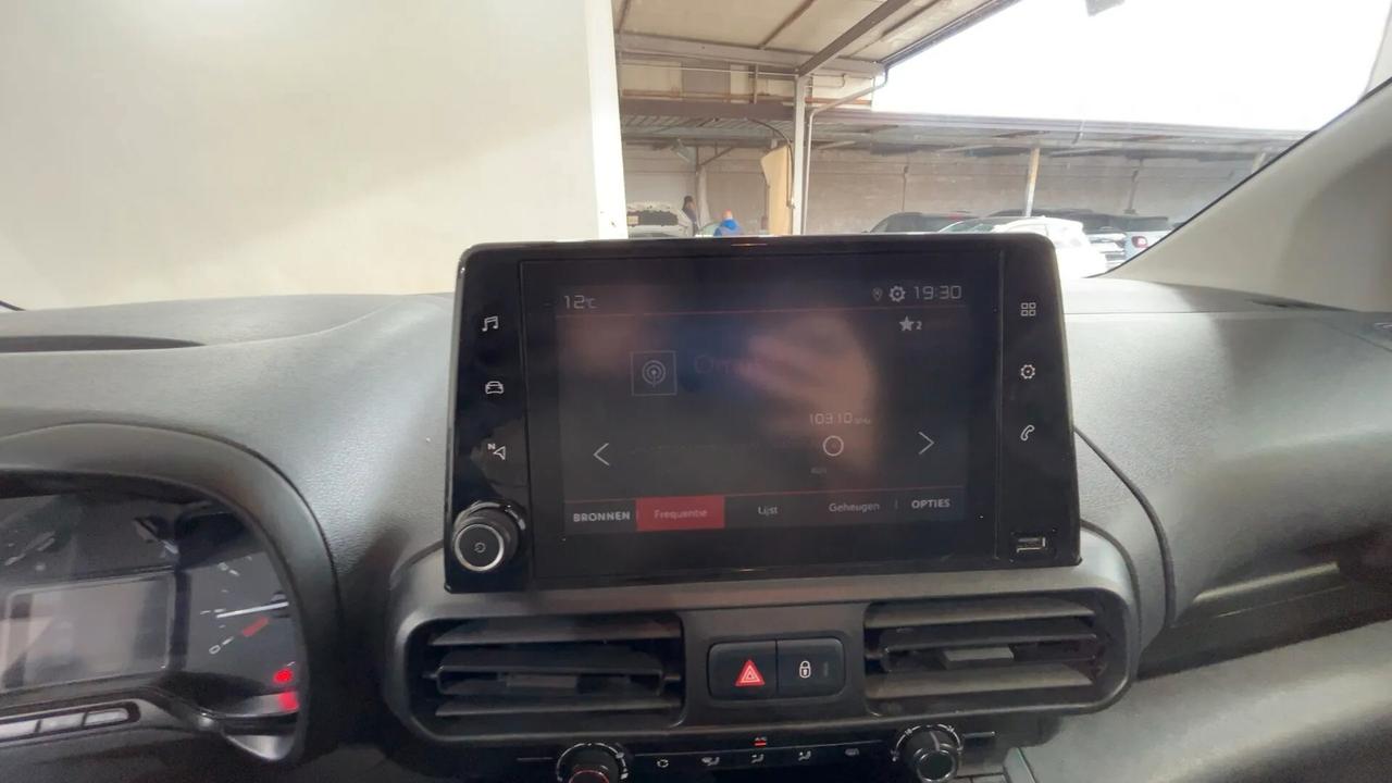 Berlingo 1.5 bluehdi XL Feel s&s 100cv