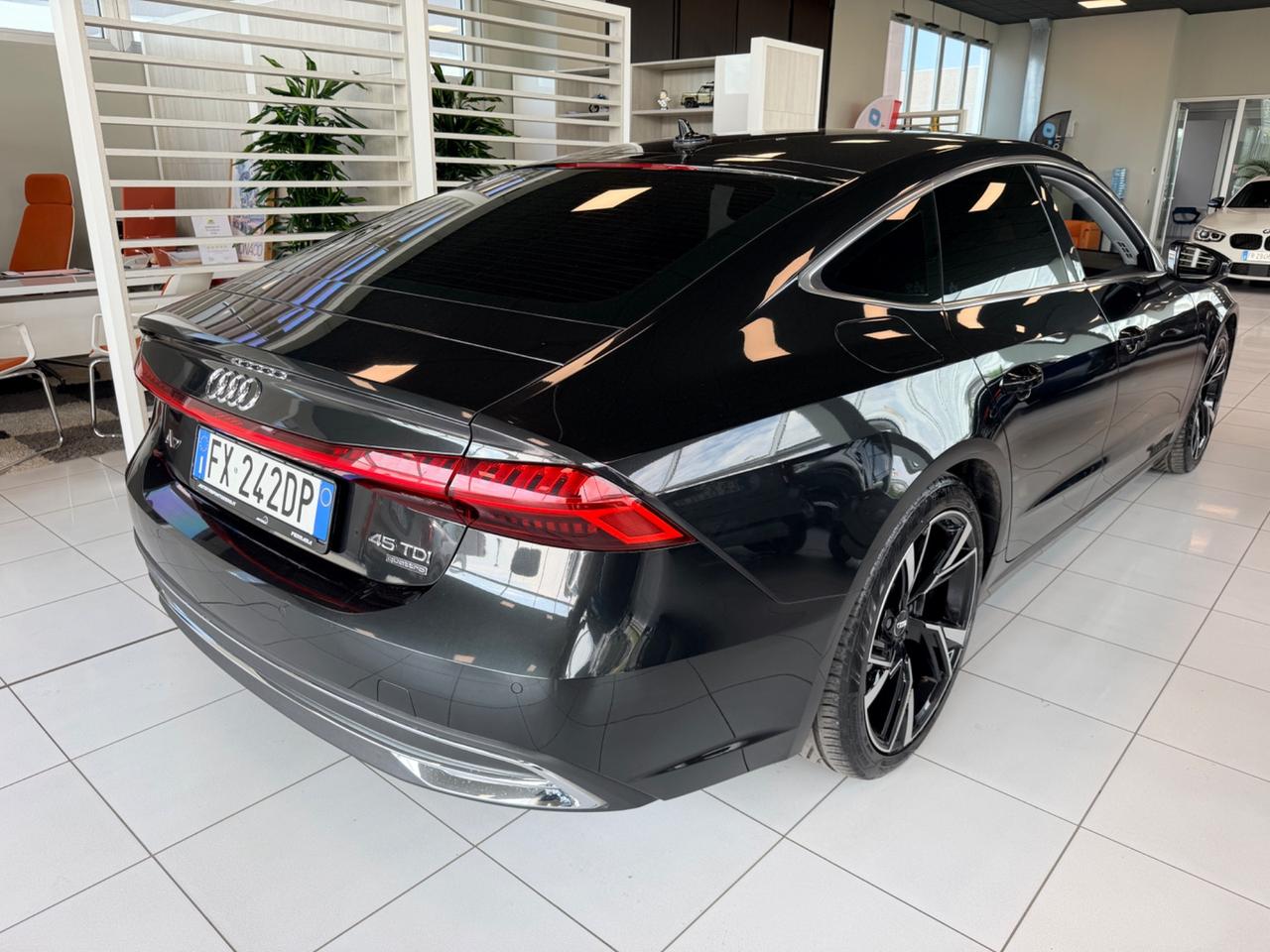 Audi A7 SPB 45 3.0 TDI quattro tiptronic