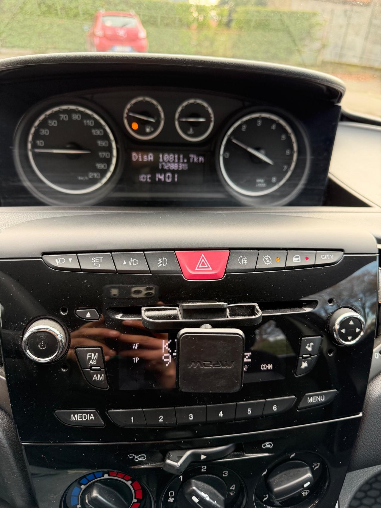 Lancia Ypsilon 1.2 69 CV 5 porte S&S Platinum