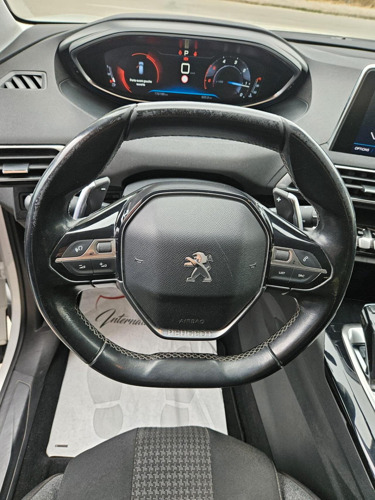 Peugeot 3008 1.6 BlueHDi 130cv AUTOMATICA FULL