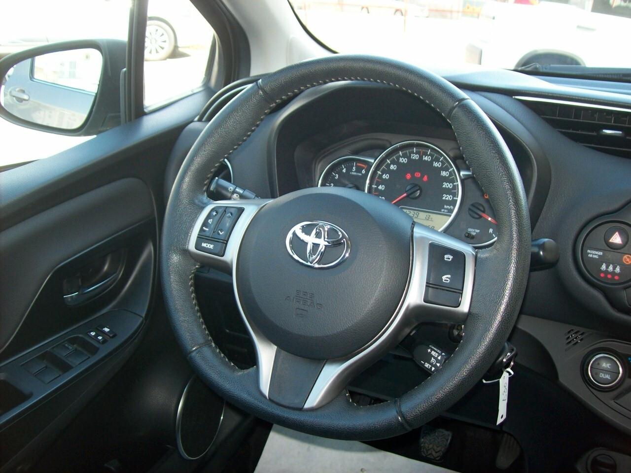 Toyota Yaris 1.4 D-4D 90CV 5p Style